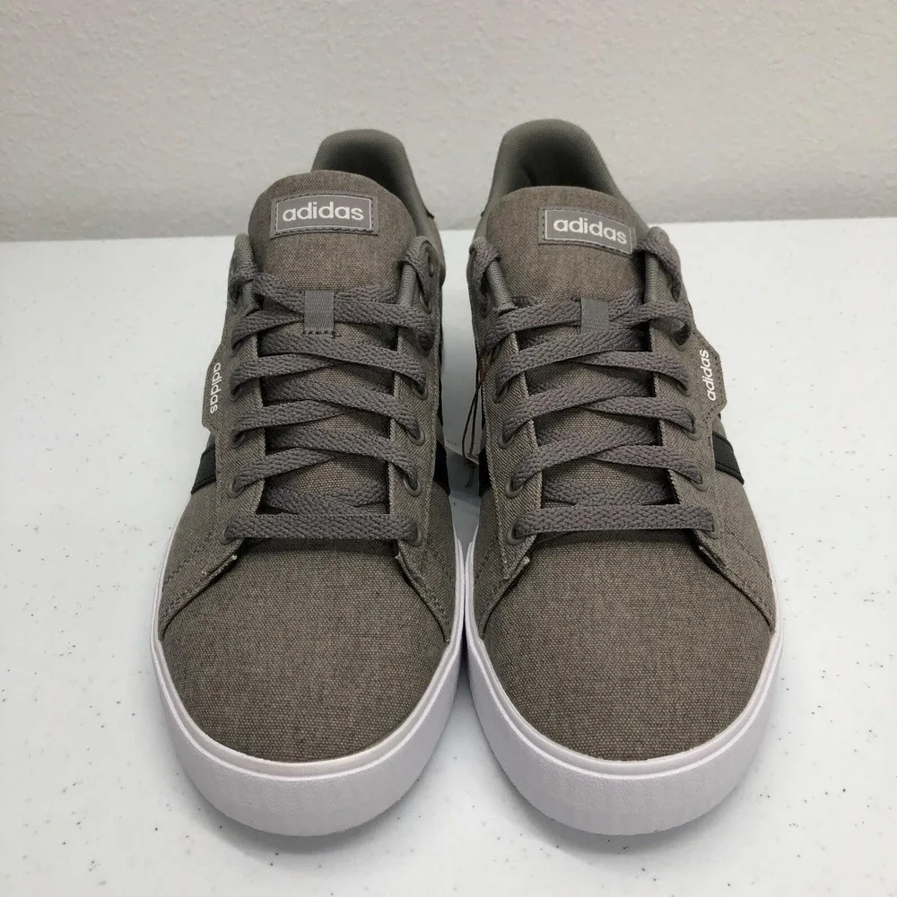 Adidas Daily 3.0 Shoes Mens Size 10 Gray Black Skateboarding Skate Casual FW3270